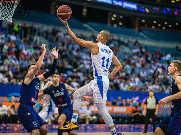 לא קיבל את הדקות שציפה להן, מדר (FIBA)