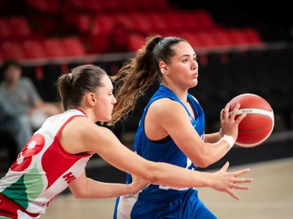 זינגר. המנהיגה של הנבחרת תתאושש? (FIBA)