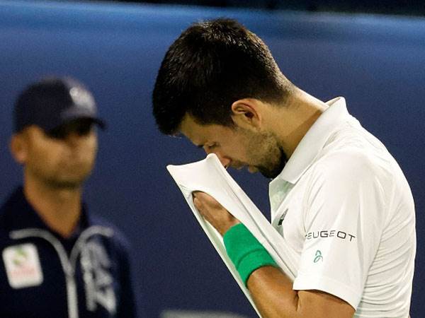 שוב במרכזה של סערה. ג'וקוביץ' (GETTY)