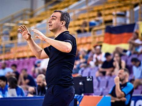 "היו ציפיות לפודיום, הן היו מוגזמות". חסין (FIBA)