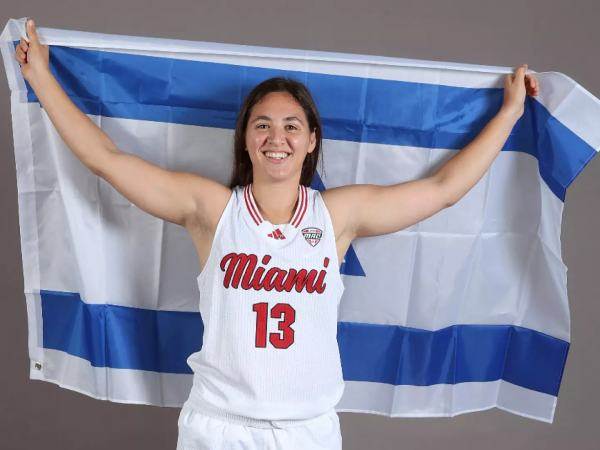 זינגר. באדיבות Miami Redhawks