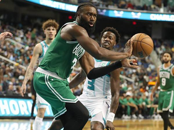 (Photo by Kent Smith/NBAE via Getty Images)