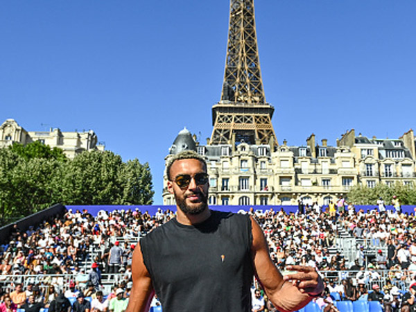 ייצג את מגדל אייפל. גובר (Photo by Anthony Dibon/Icon Sport via Getty Images)