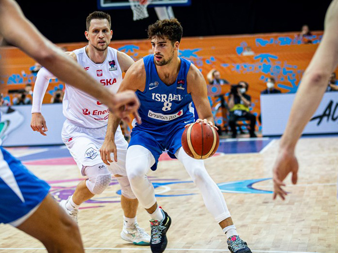 זכה ליחס מועדף? אבדיה (FIBA)