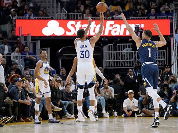 קרי. נמוך מדי? (Thearon W. Henderson/Getty Images)