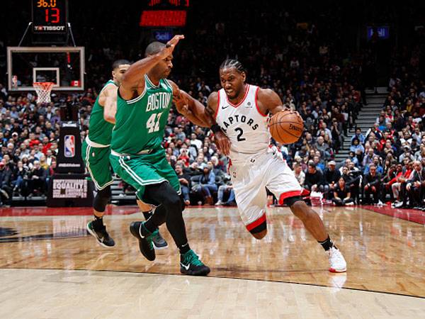 משחק חד צדדי בקנדה (צילום: Mark Blinch/NBAE via Getty Images)