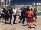 צפו: מהומות אלימות אחרי משחק הנוער