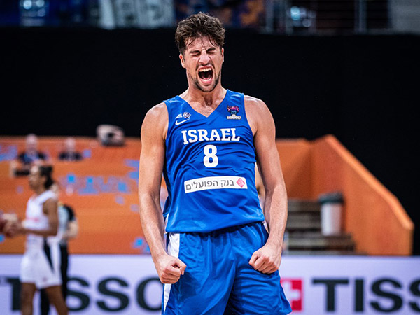 מקום 28 (FIBA)