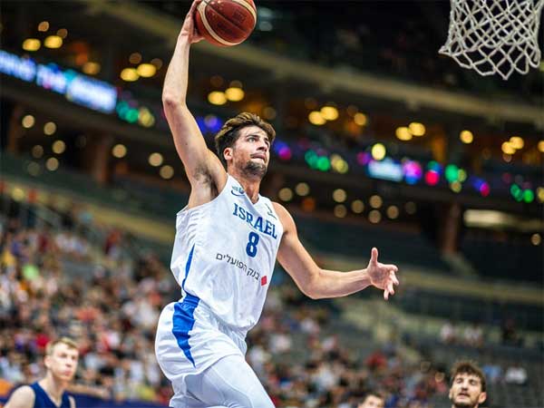 באמריקה אופטימיים (FIBA)