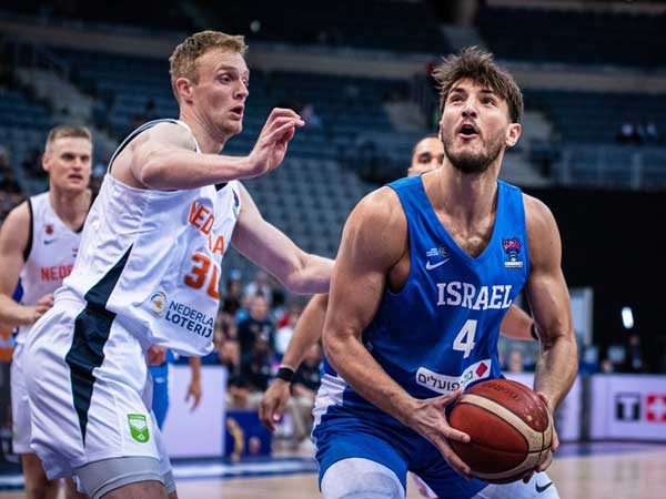 דקות טובות גם שלו הערב. סורקין (FIBA)