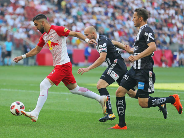 (FC Red Bull Salzburg)