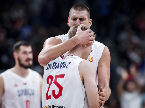 אוהב לשחק עם הנבחרת. יוקיץ' (FIBA)