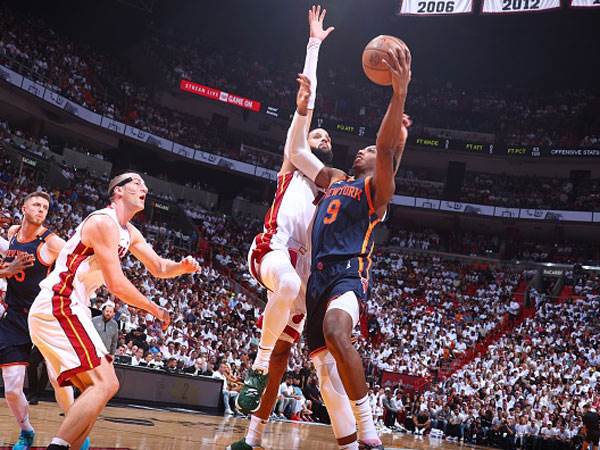 אר ג'יי בארט. לא במיטבו (Nathaniel S. Butler/NBAE via Getty Images)