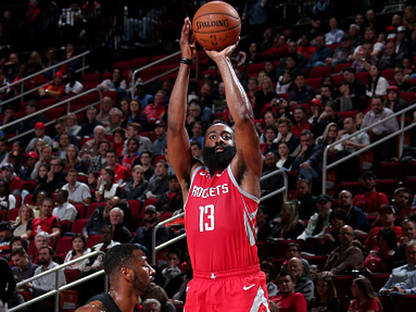 ערב שלשות היסטורי ליוסטון (צילום: Ned Dishman/NBAE via Getty Images)