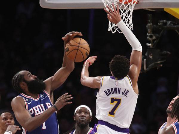 מלחמת התשה (Allen J. Schaben / Los Angeles Times via Getty Images)