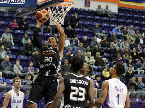 נימבורק משלימה ניצחון כפול על נהריה (FIBA)