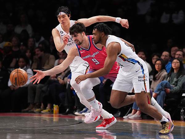 אבדיה. האגריביות הפתיעה (Mike Stobe/Getty Images)