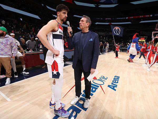 (Stephen Gosling/NBAE via Getty Images)