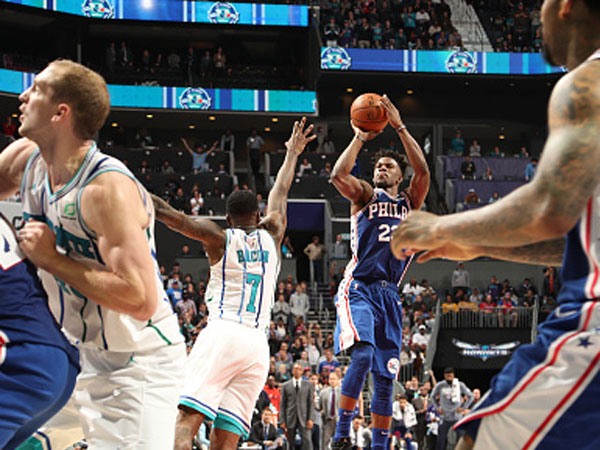 משחק ענק בשארלוט (צילום: Kent Smith/NBAE via Getty Images)