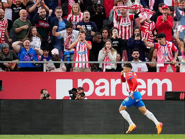 On the way to the Champions: 2:4 huge for Girona over Barcelona