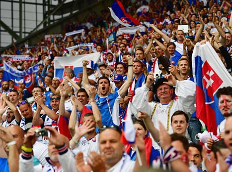 האוהדים הסלובקים הגיעו בהמוניהם (getty)